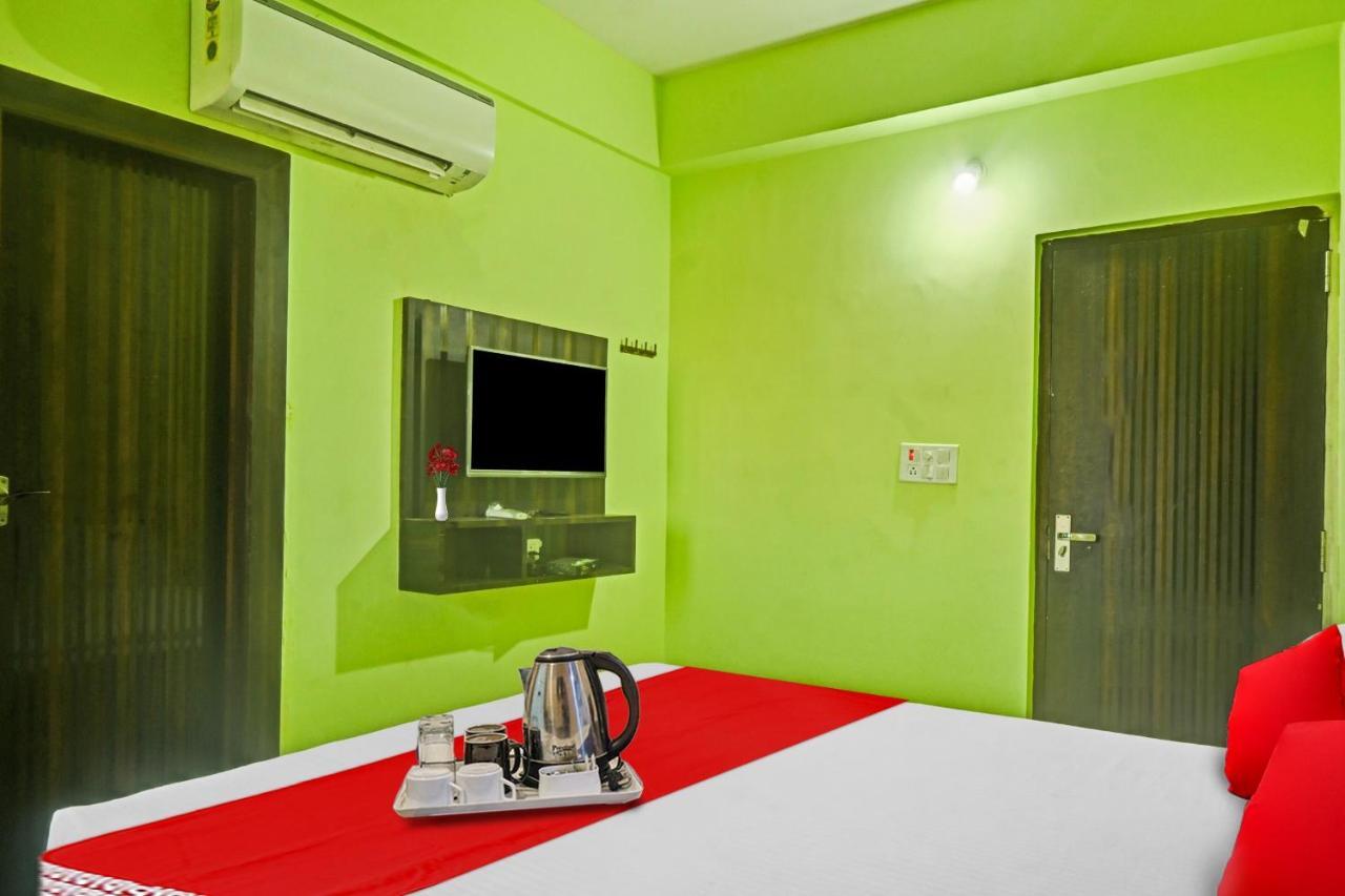 Oyo Tulsi Angan Danapur Exterior foto